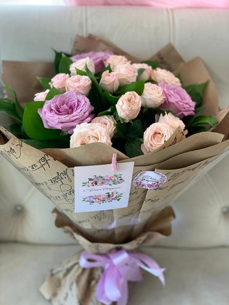 Букет цветов из: Розы в Долгое