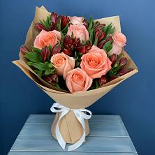 Букет цветов из:  Розы и Альстромерии в Долгое