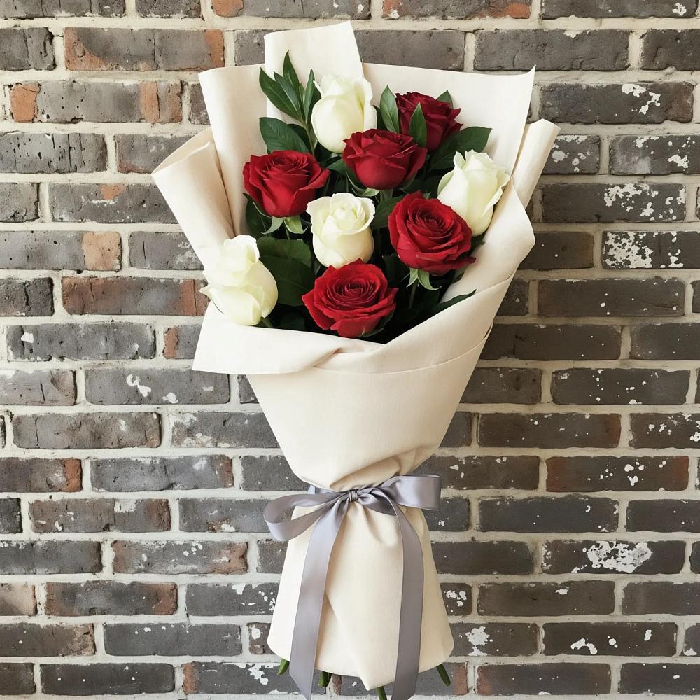 Букет цветов из: Розы в Долгое