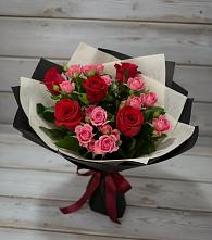Букет цветов из:  Розы в Долгое