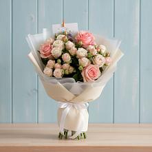 Букет цветов из:  Розы в Долгое